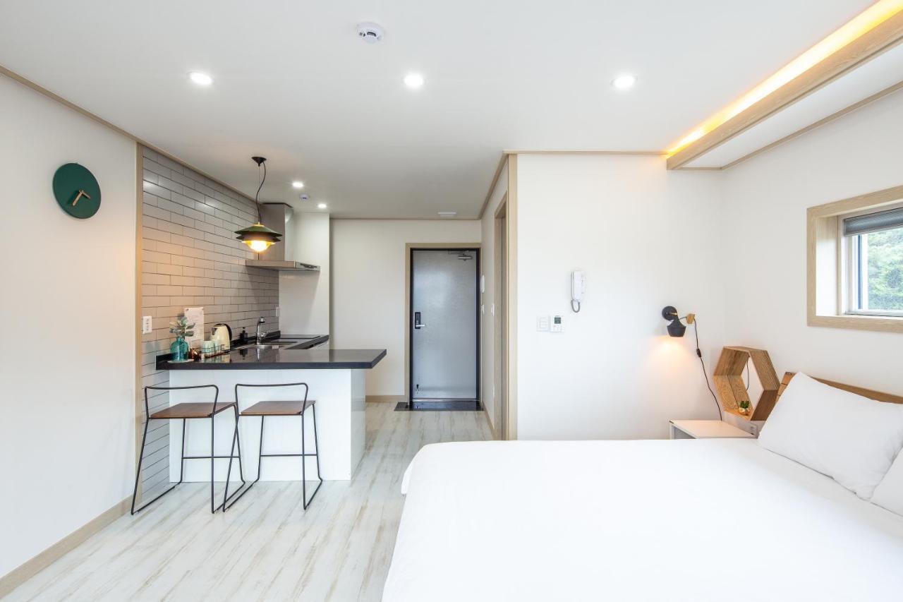 서귀포 Jeju Abientot 빌라 외부 사진